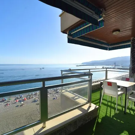 Expoholidays - Solarium Terraza Con Vistas Al Mar Almeria