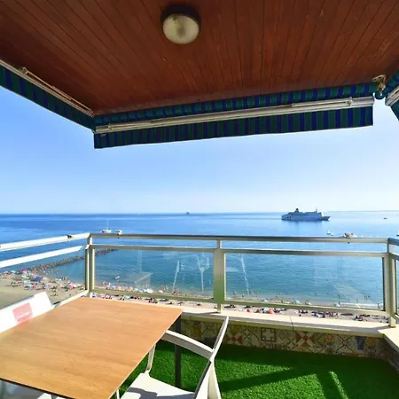 Expoholidays - Solarium Terraza Con Vistas Al Mar Almeria
